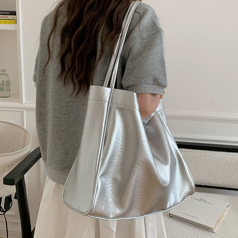 Lässige Große Shopper-Taschen  – Luxury Bags Tote Bewertung und Preis
